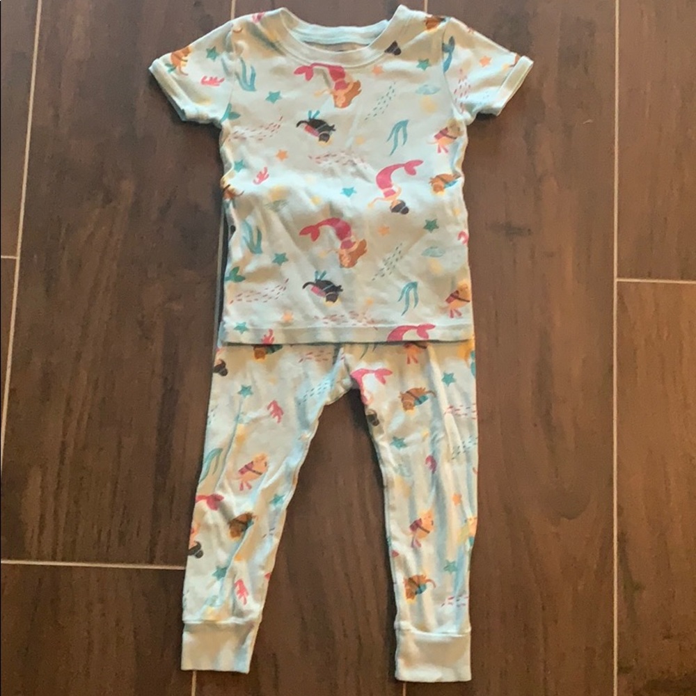 Old Navy Pajama Set